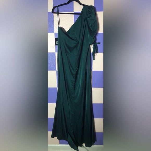 NWT Mac Duggal Satin One-Shoulder Puff Sleeve Trumpet Gown Deep Green - Size 16 - Picture 5 of 7